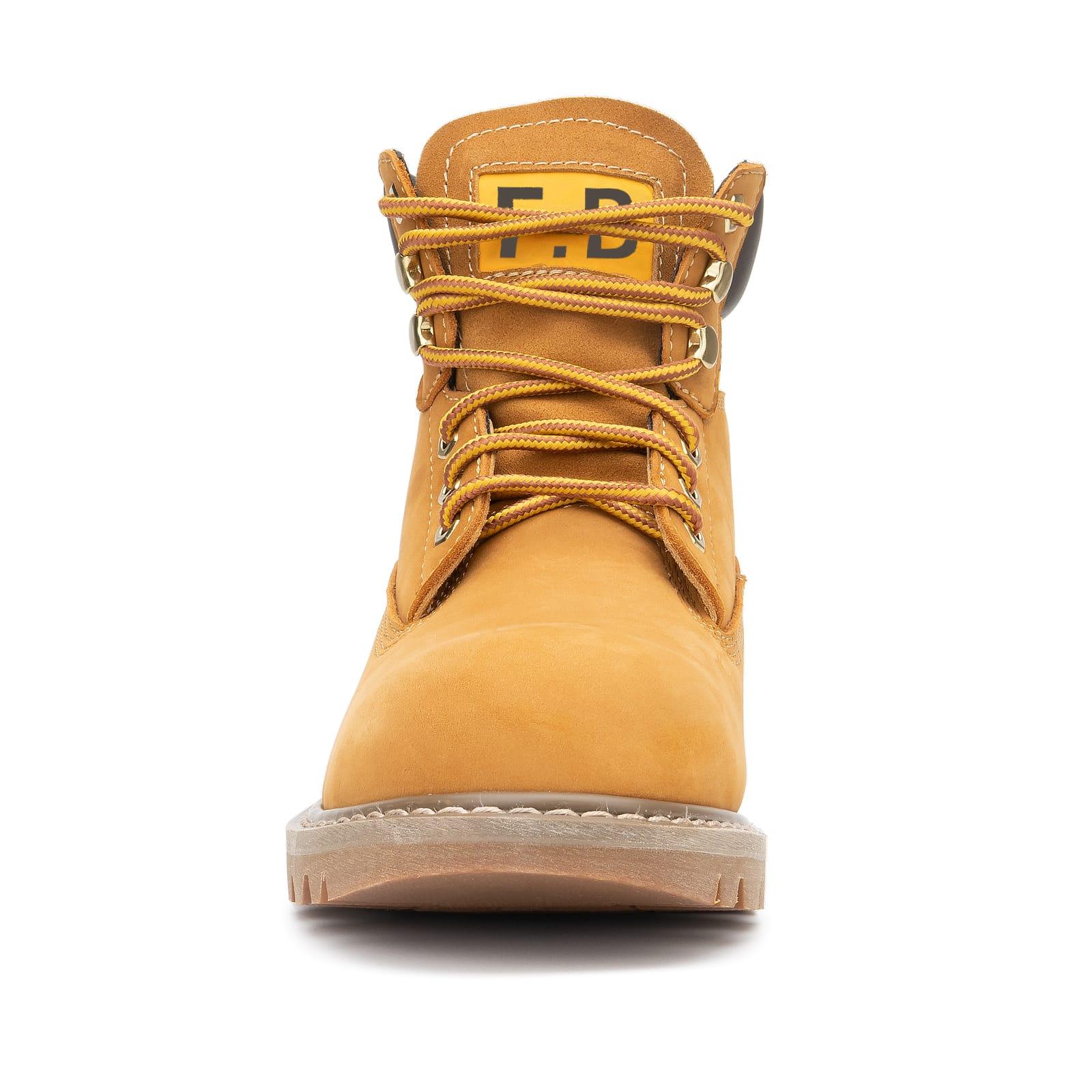 Oil-Resistant Safety Boots with Hydrolysis-Proof Rubber Outsole